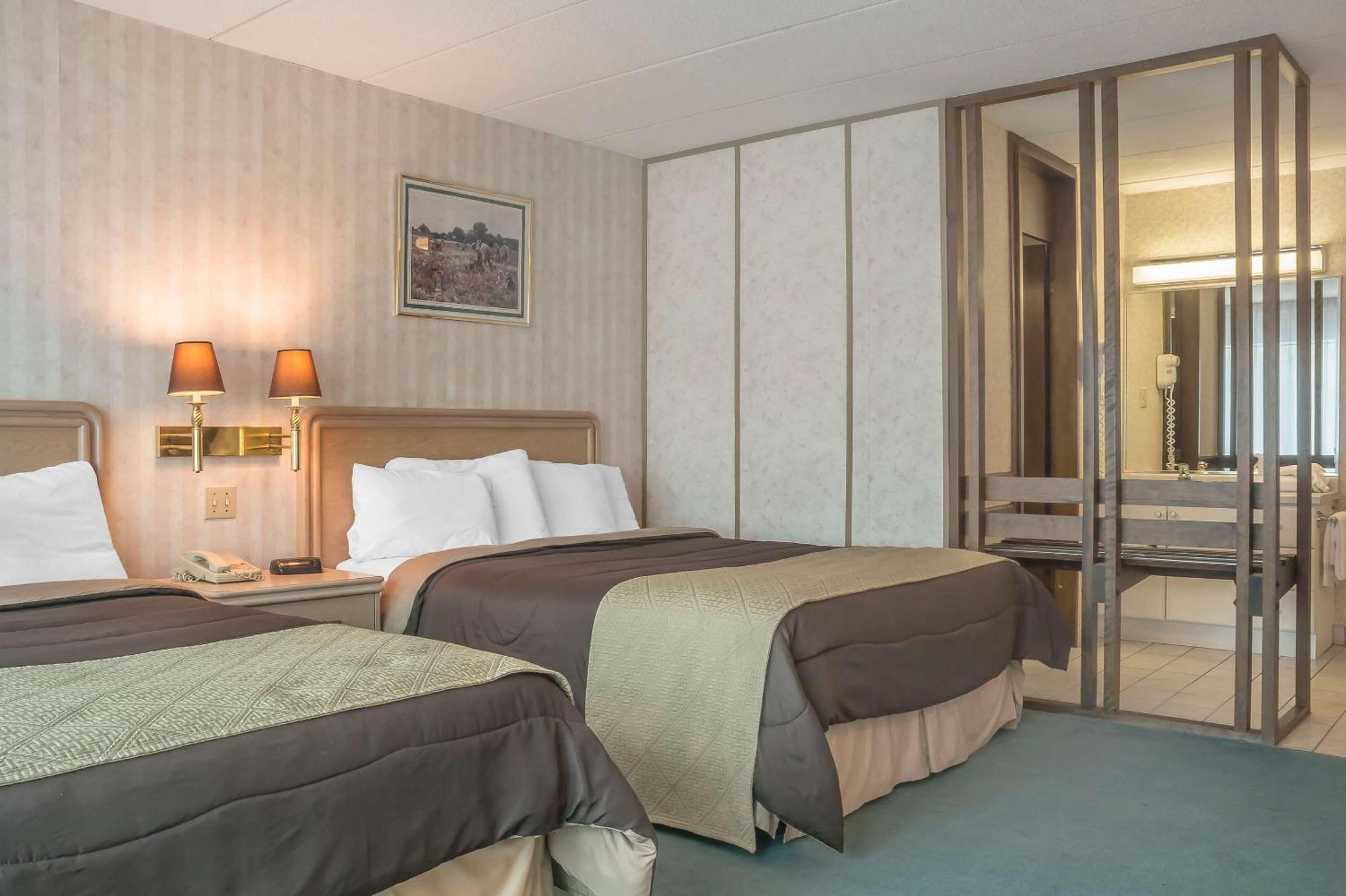 Rodeway Inn Fallsview Niagara Falls Exterior foto
